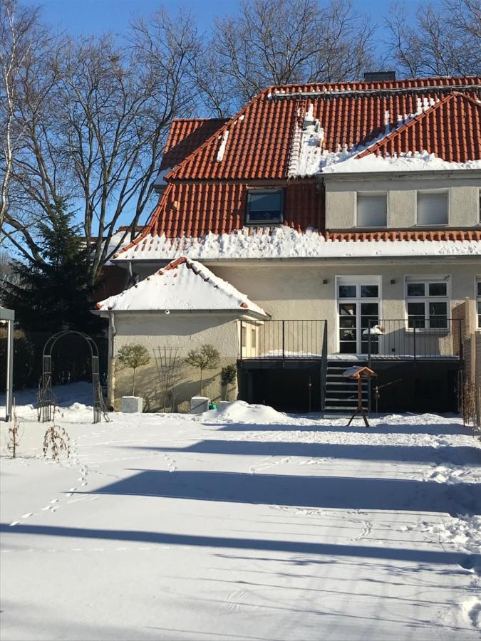 Ferienwohnung Haus in der Gartenstadt Bottrop Exterior foto